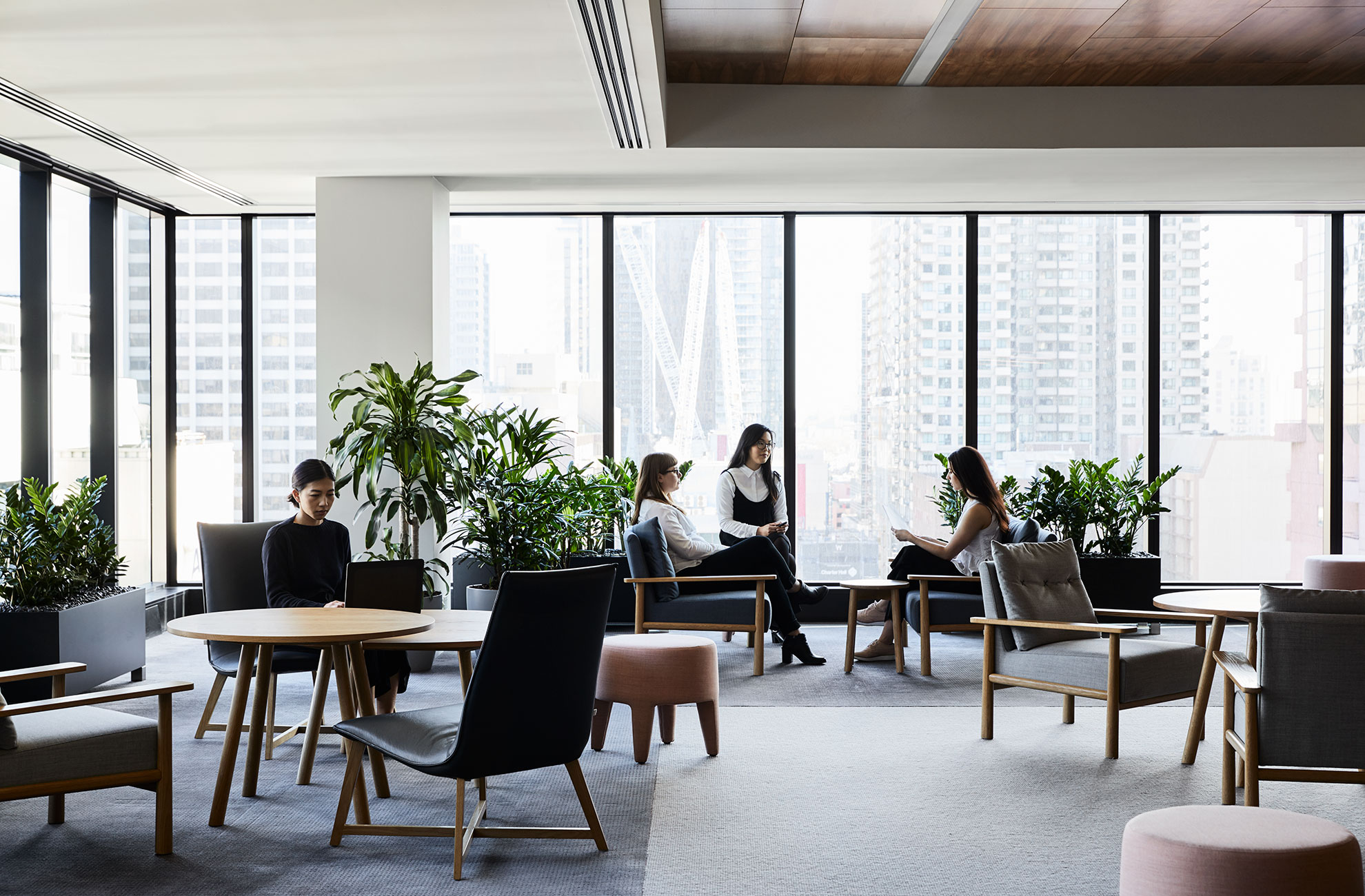 Australia Post Star Track House — Commercial — Carr