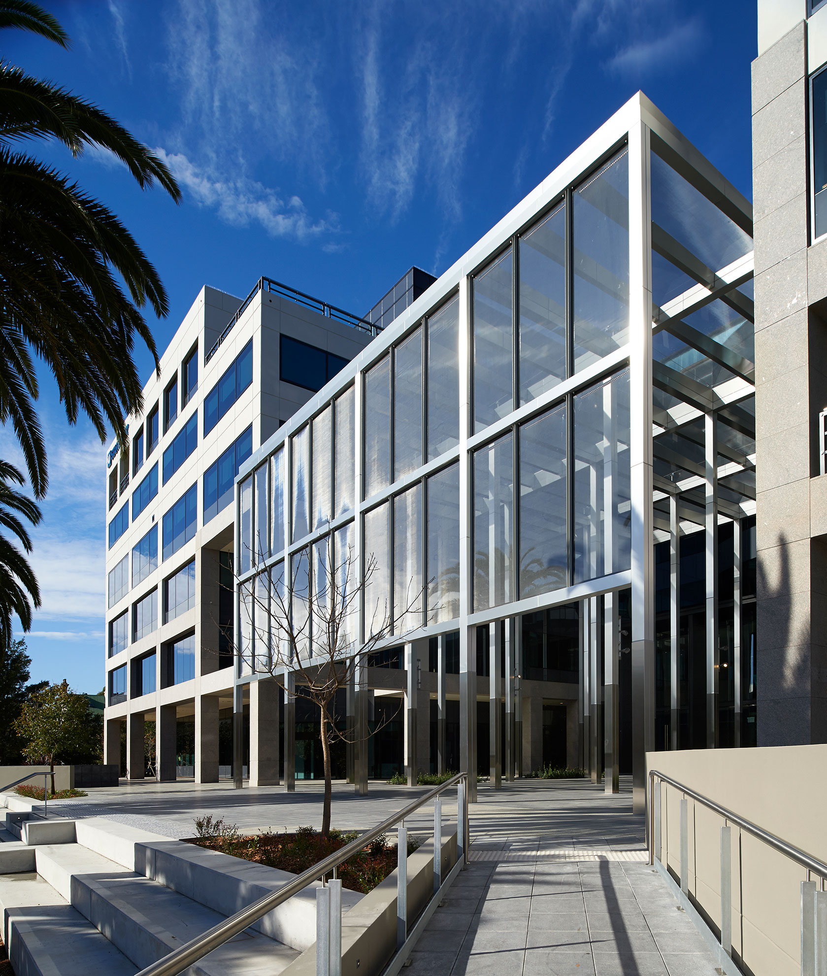 Australia Post Star Track House — Commercial — Carr Australia Post Star Track House — Commercial — Carr