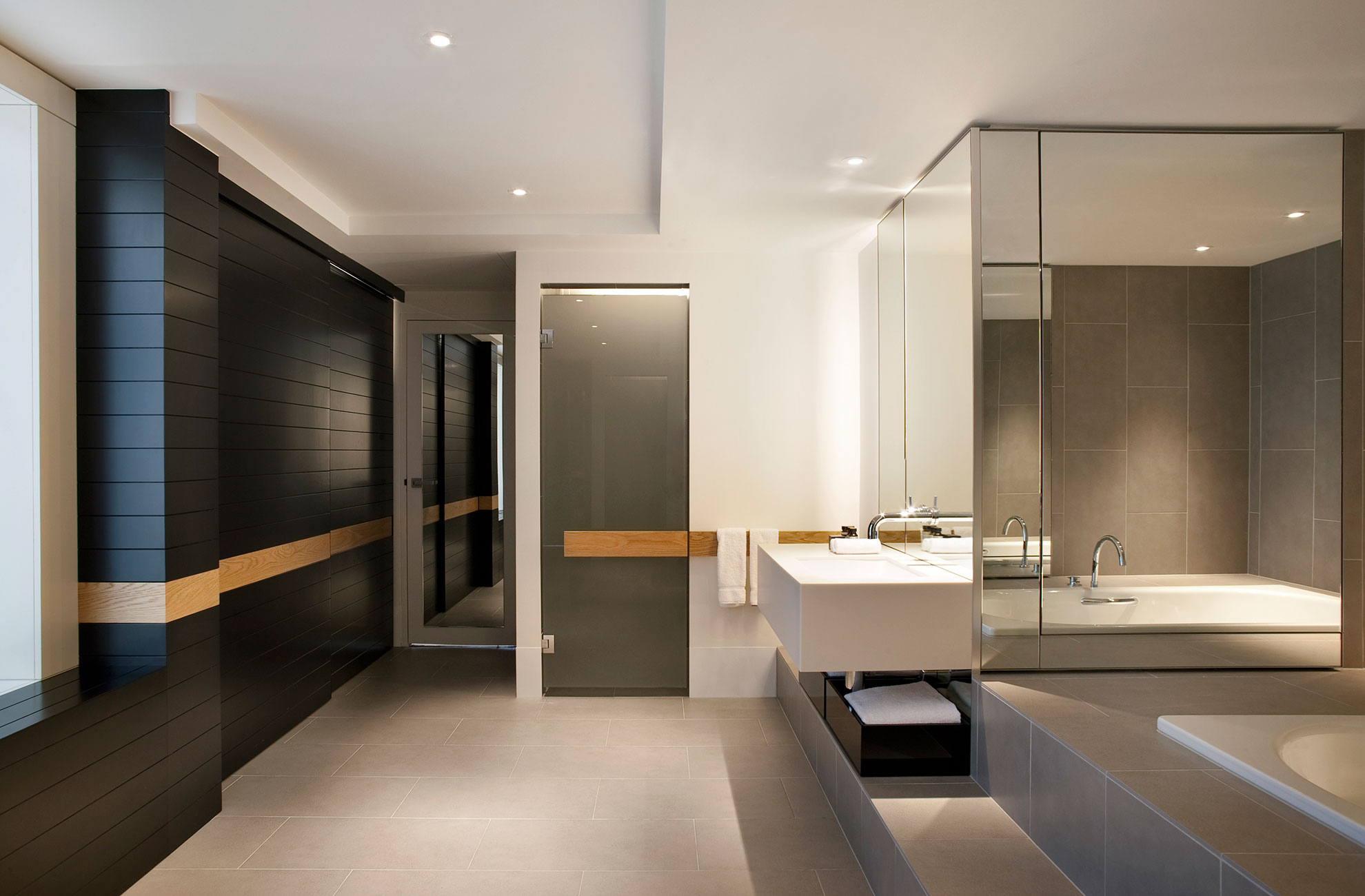 Hilton King Suites refurbishment — Hotel design — Carr